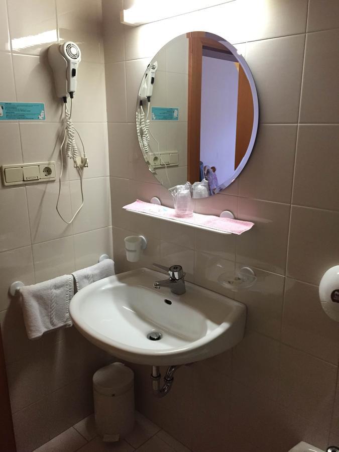 Hotel Bachmann Вилабаса Екстериор снимка