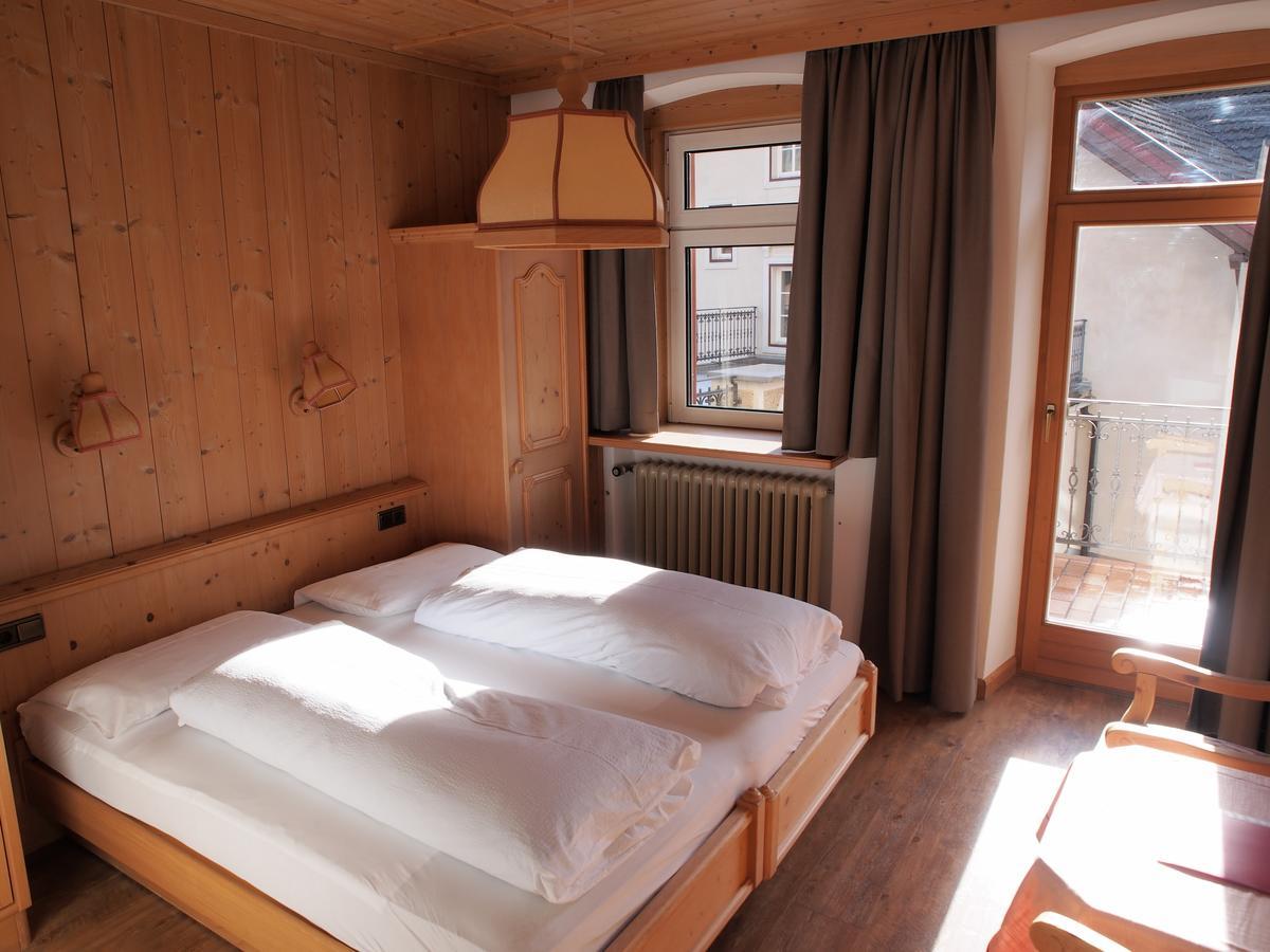 Hotel Bachmann Вилабаса Екстериор снимка